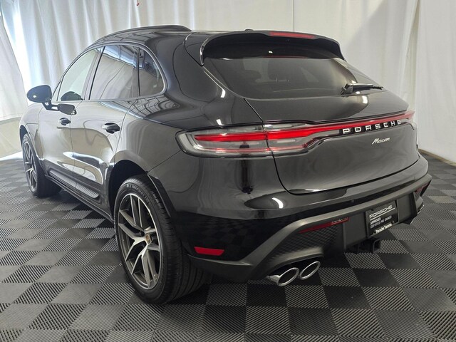 2025 Porsche Macan