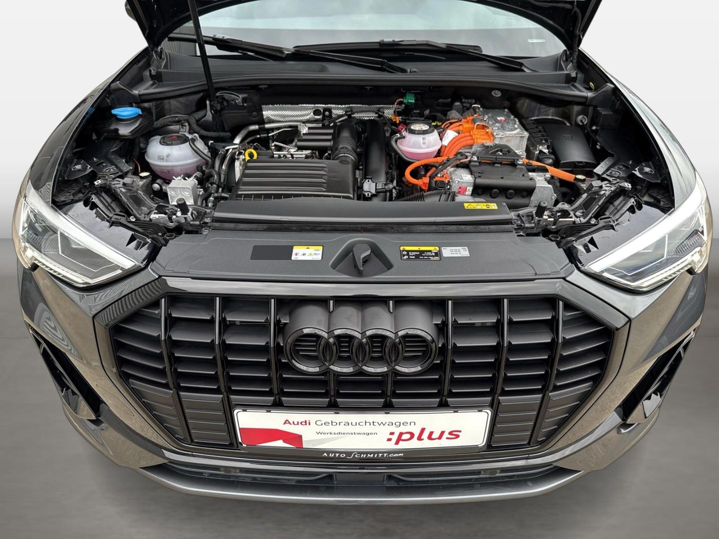 Image about Audi Q3 TFSI e S line 45 TFSI e S tronic