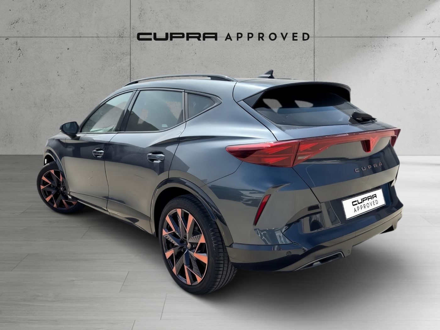 CUPRA Formentor 1.5 eTSI DSG 110 kW (150 CV) — photo 2