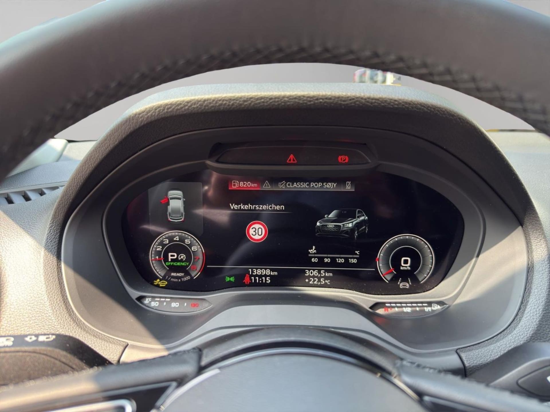 Audi Q2 S line