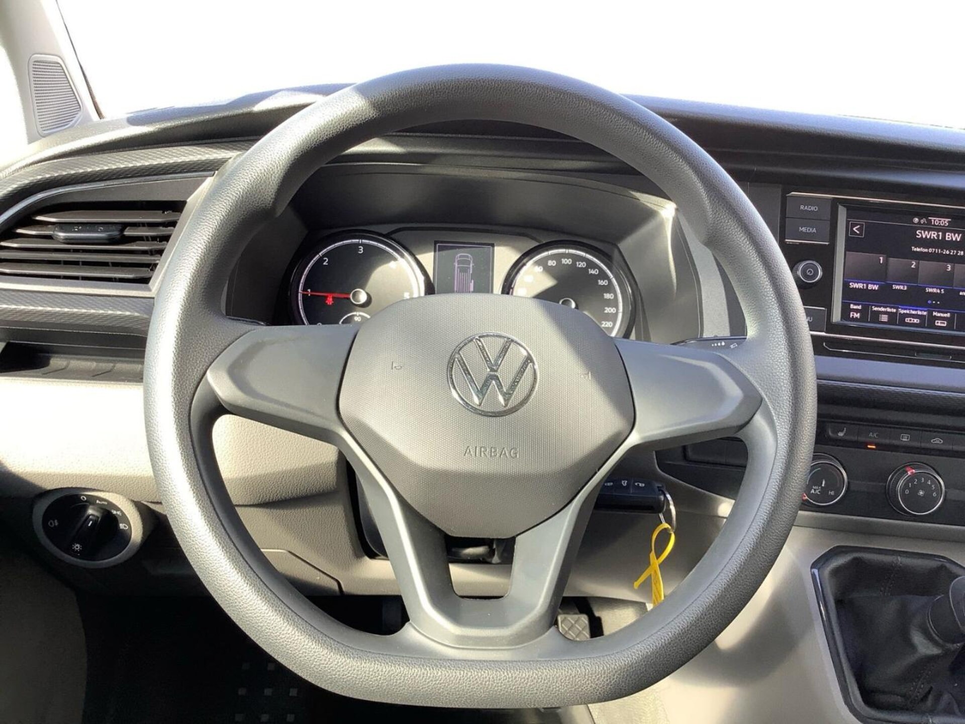 Volkswagen T6.1 Transporter Kombi kurzer Radstand