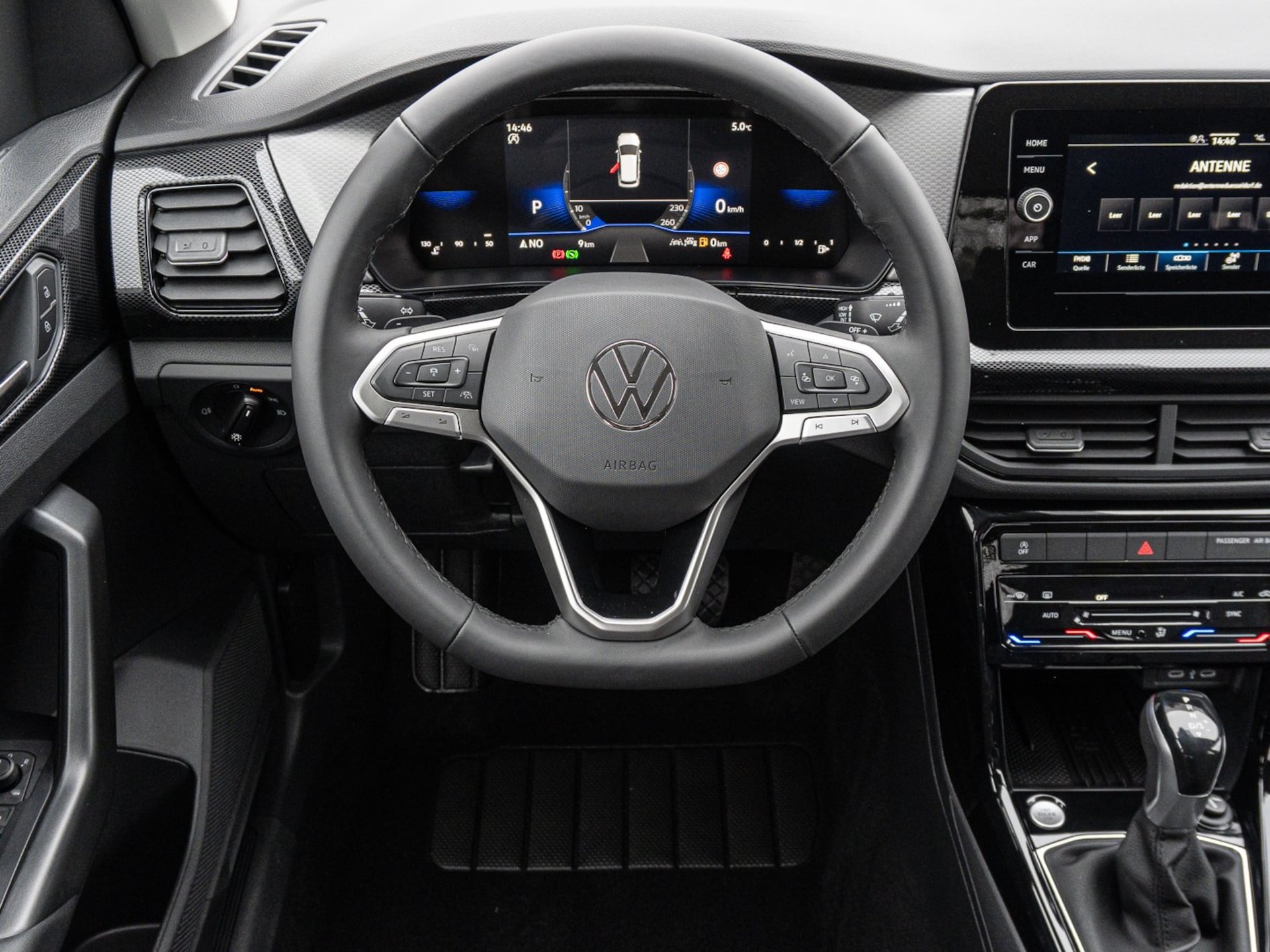 Volkswagen T-Cross Life