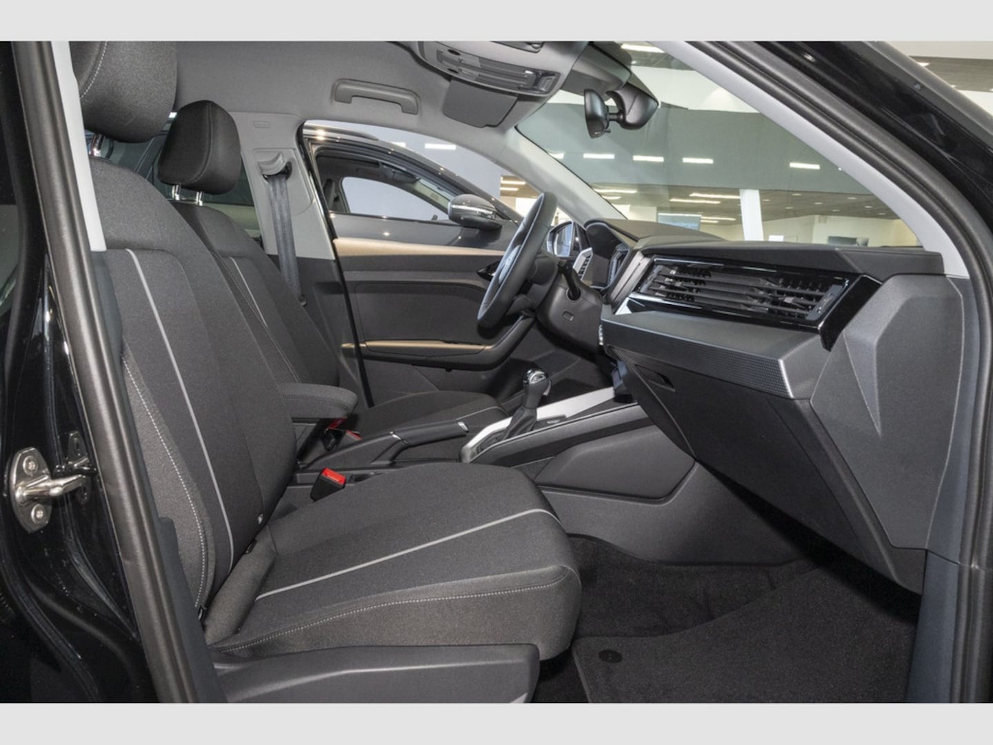 Bild über Audi A1 Sportback advanced 25 TFSI S tronic - für weitere Informationen kontaktieren Sie den Audi Partner