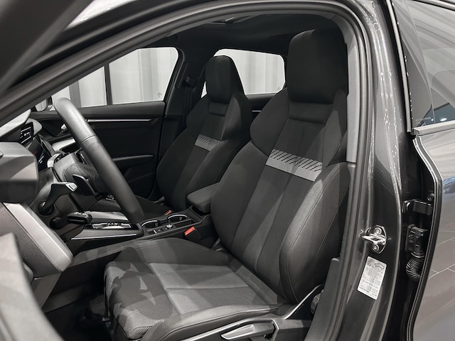Audi A3 Sportback 35 TFSI S Tronic, 150hp, 2025