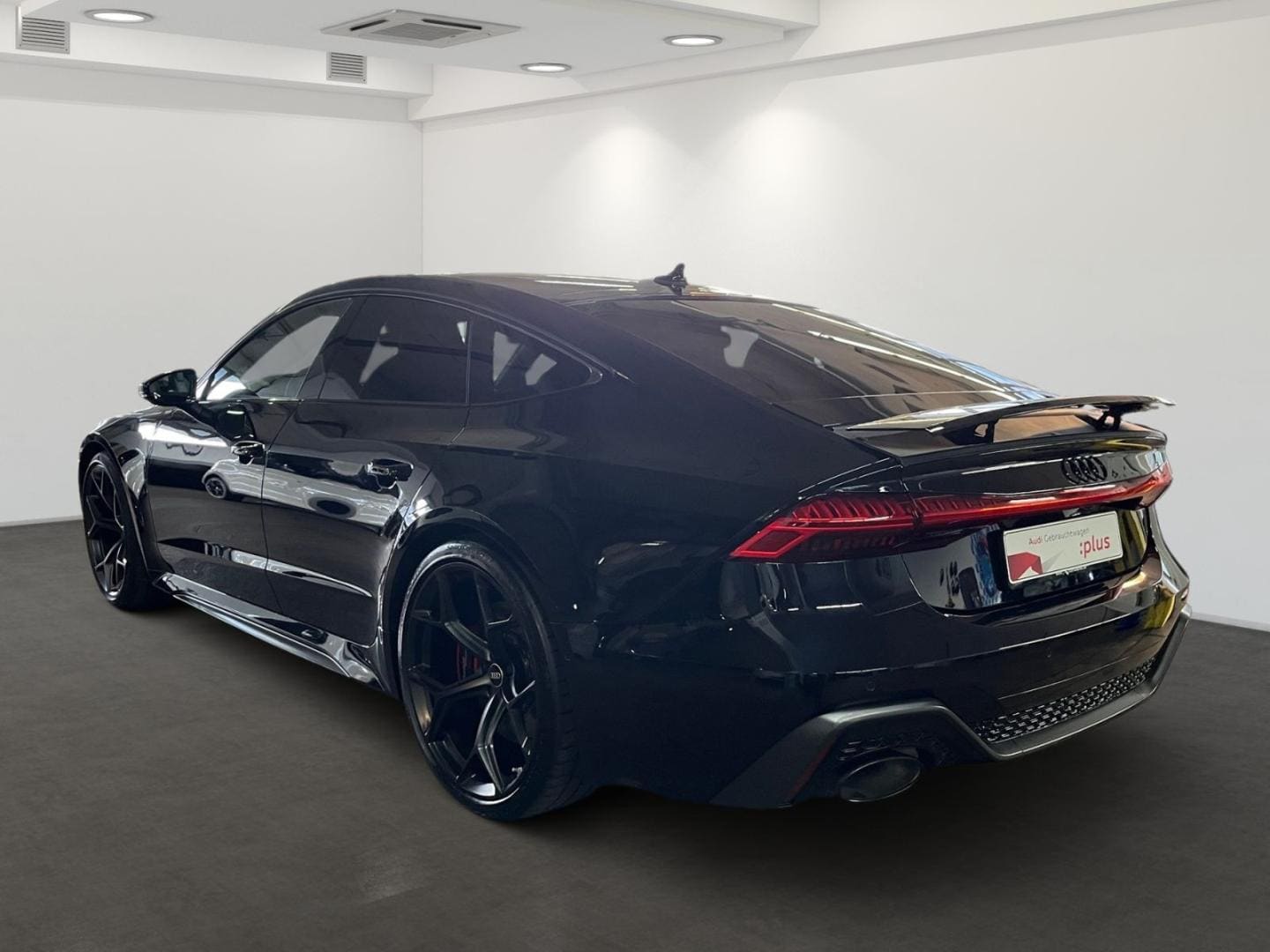 Bild über Audi RS 7 Sportback quattro tiptronic - für weitere Informationen kontaktieren Sie den Audi Partner