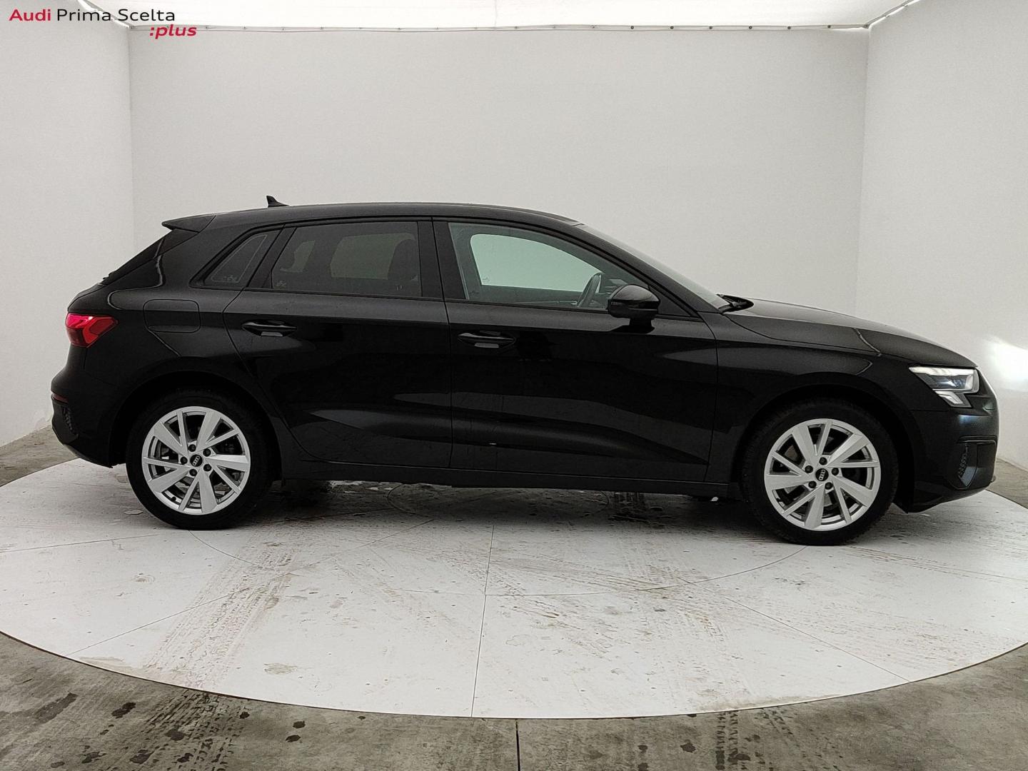 Immagine di Audi A3 Sportback TFSI e Business 40 TFSI e 150 kW (204 PS) S tronic - Vista: for more details contact your dealer