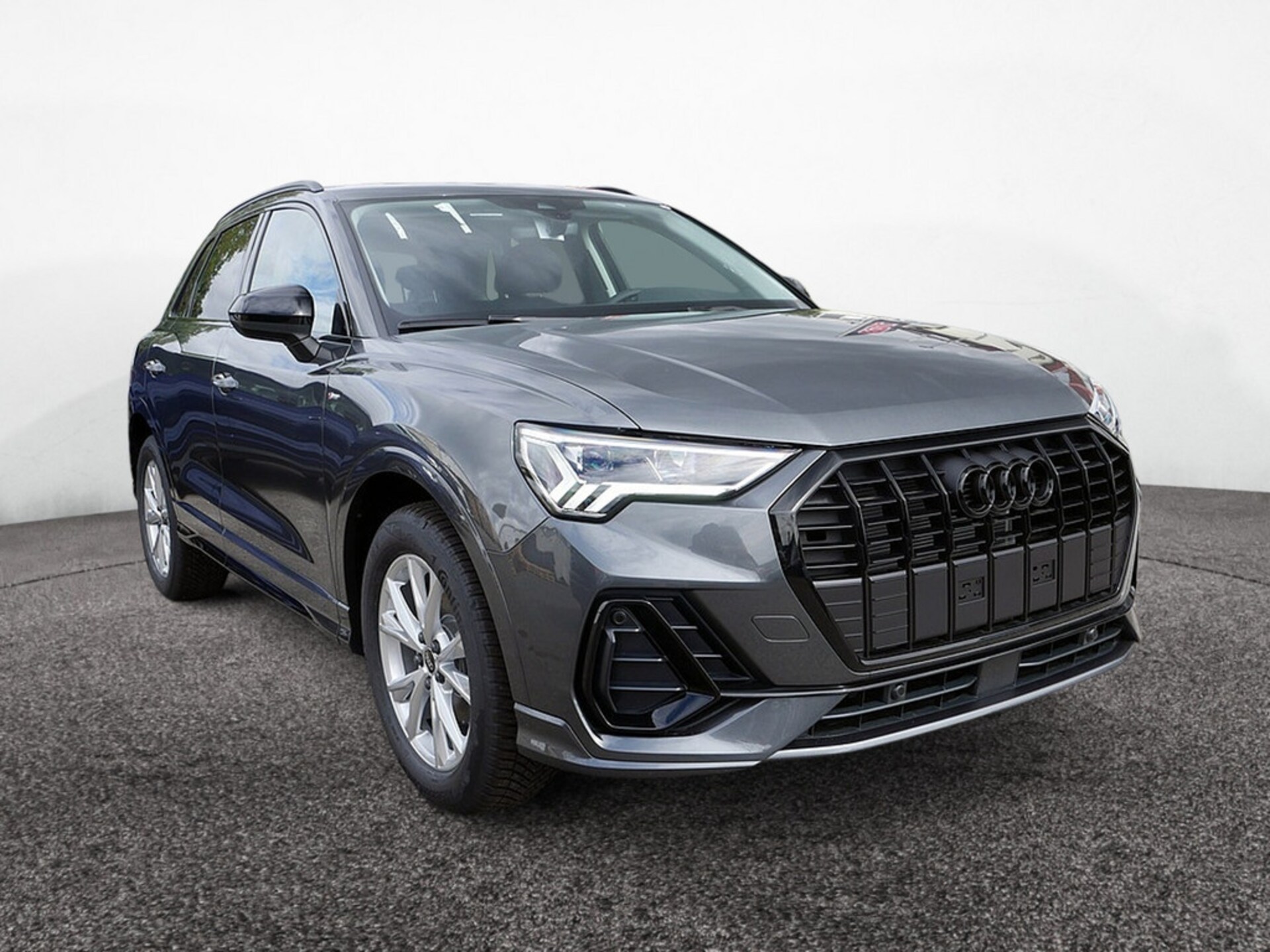 Audi Q3 SUV S line