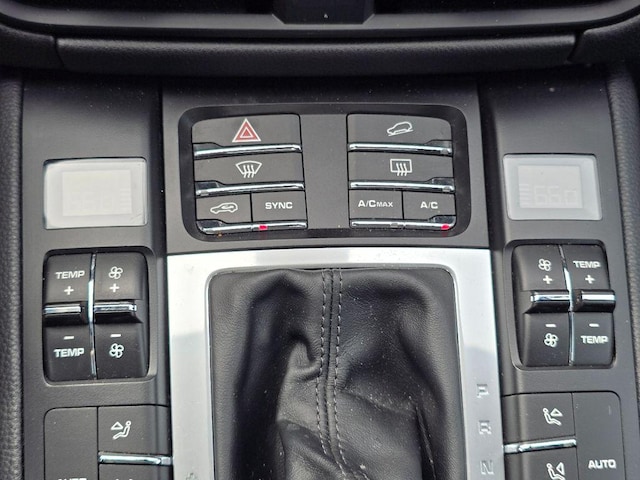 2020 Porsche Macan S - Photo 13