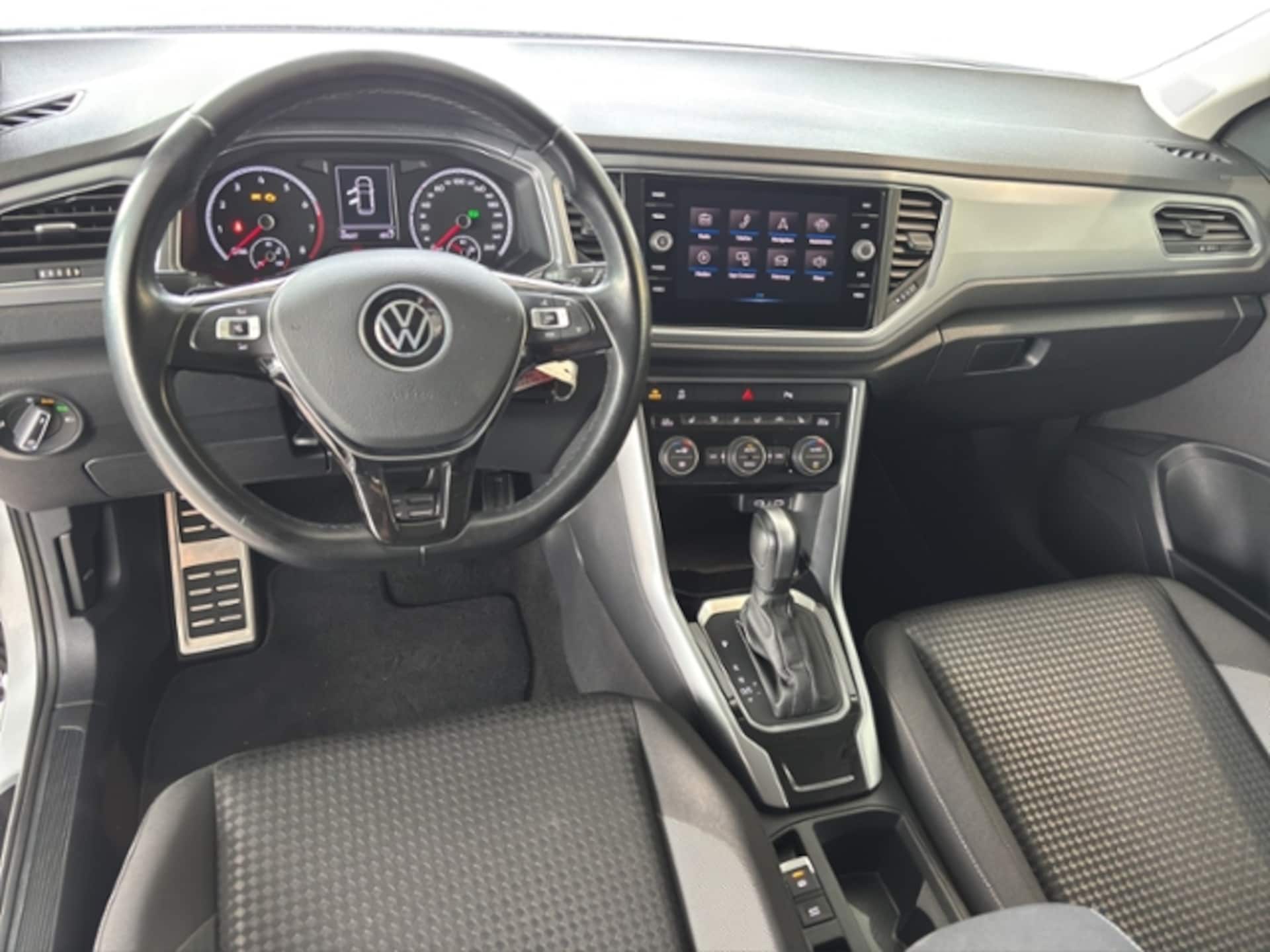 Volkswagen T-Roc Active