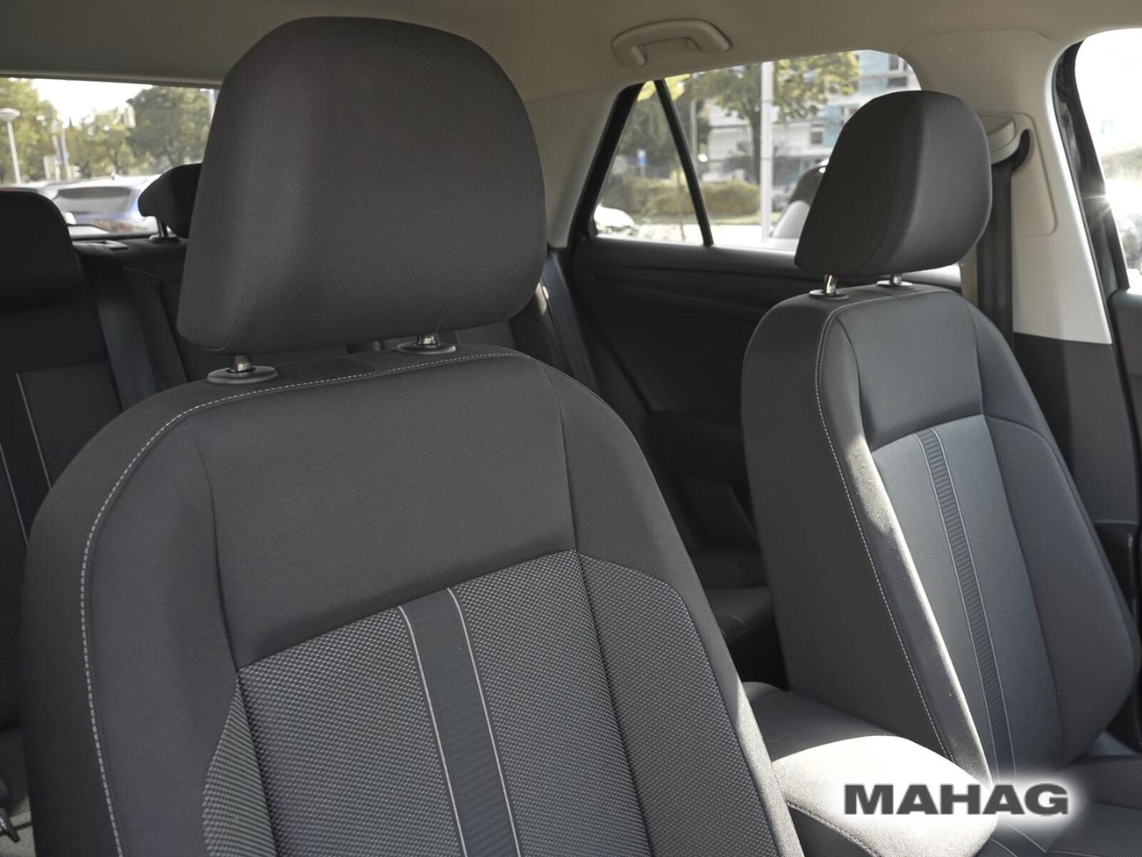 Volkswagen T-Roc – Bild 14