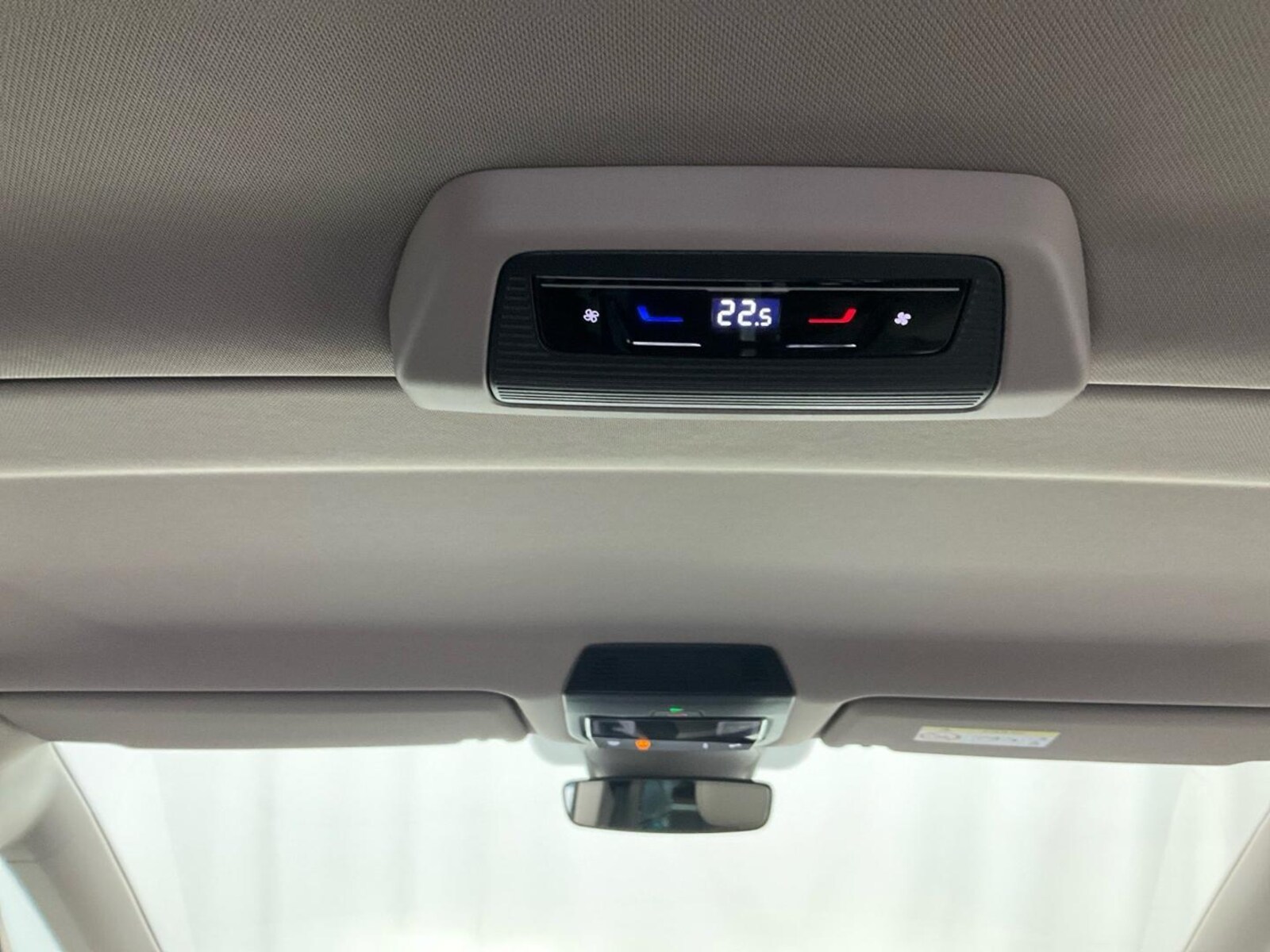 Volkswagen Multivan Langversion – Bild 19
