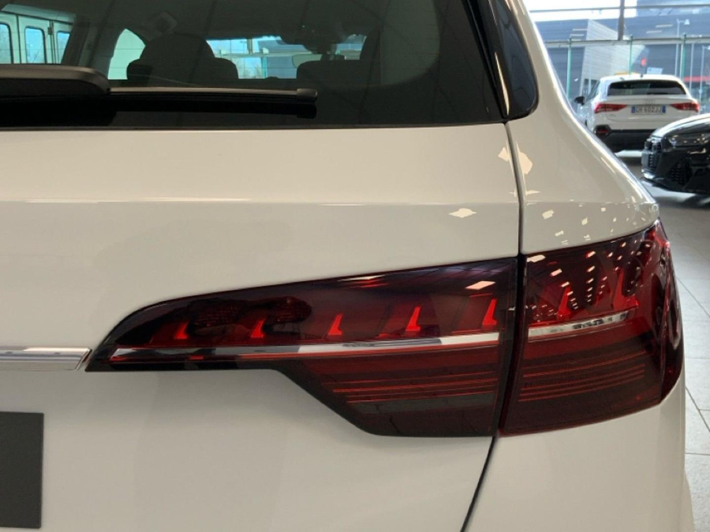 Image about Audi A4 Avant Business 30 TDI 100 kW (136 CV) S tronic