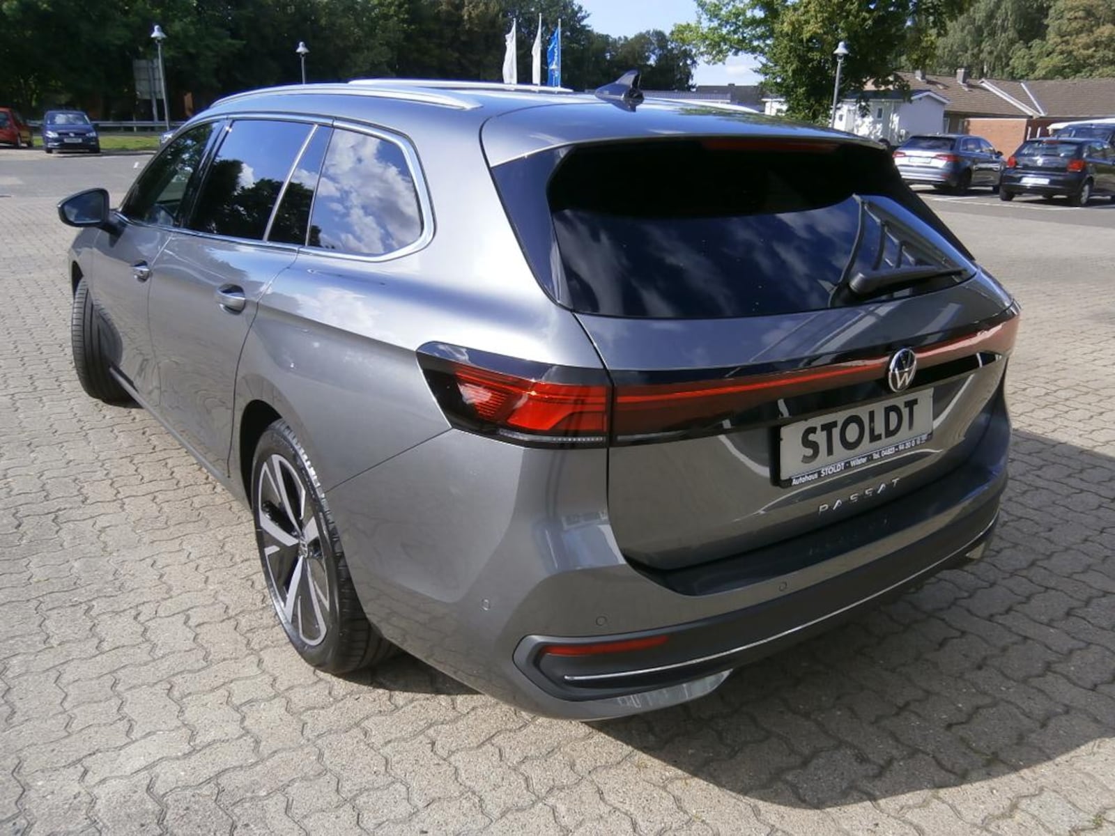 Volkswagen Passat – Bild 2