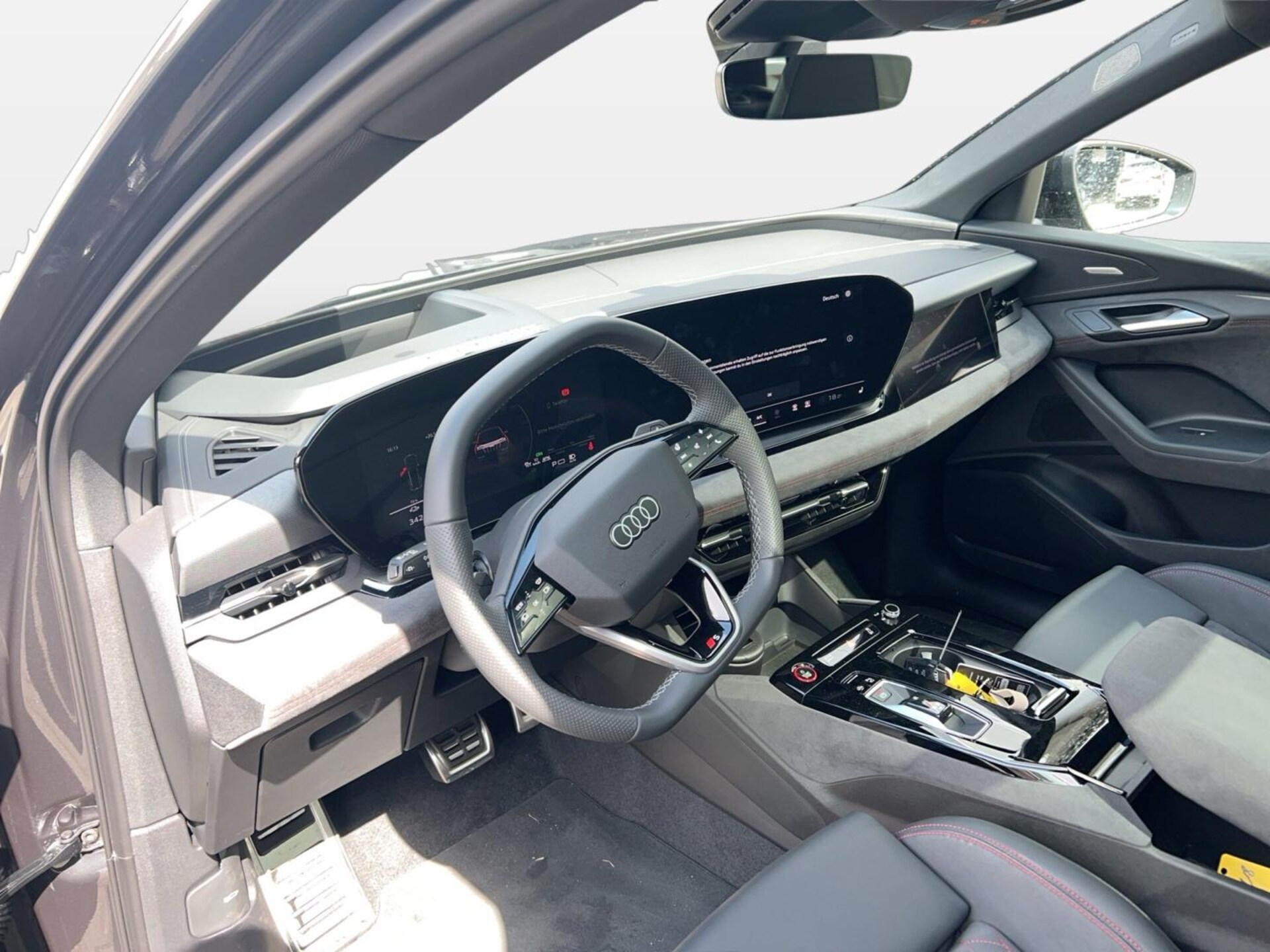Audi SQ6 SUV e-tron