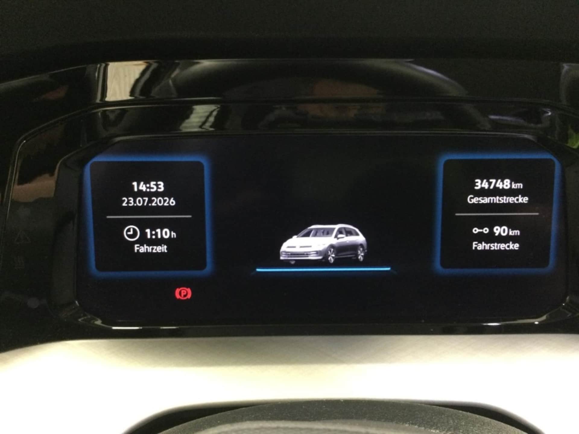Volkswagen Golf Variant Life