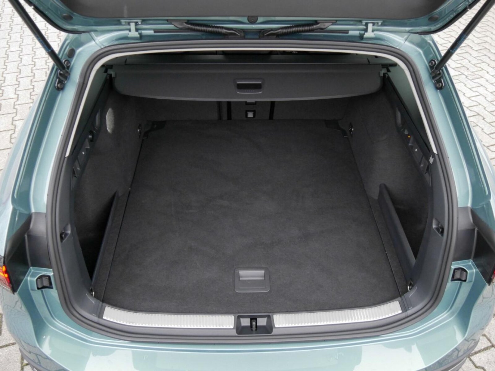Volkswagen Passat – Bild 15