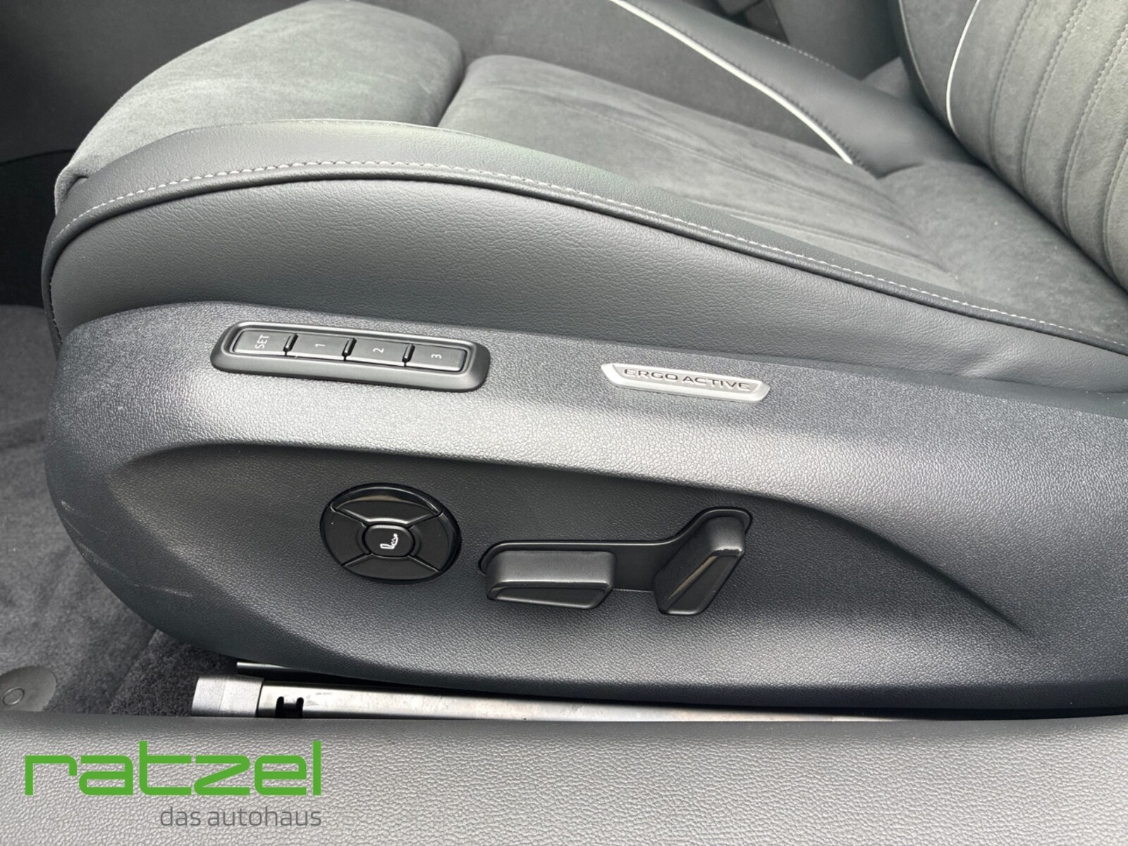 Volkswagen Passat – Bild 10