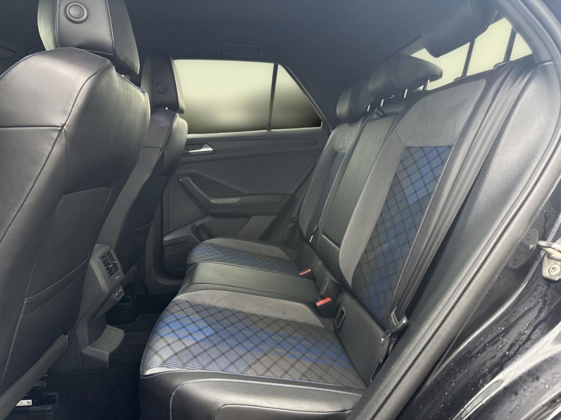 Volkswagen T-Roc R
