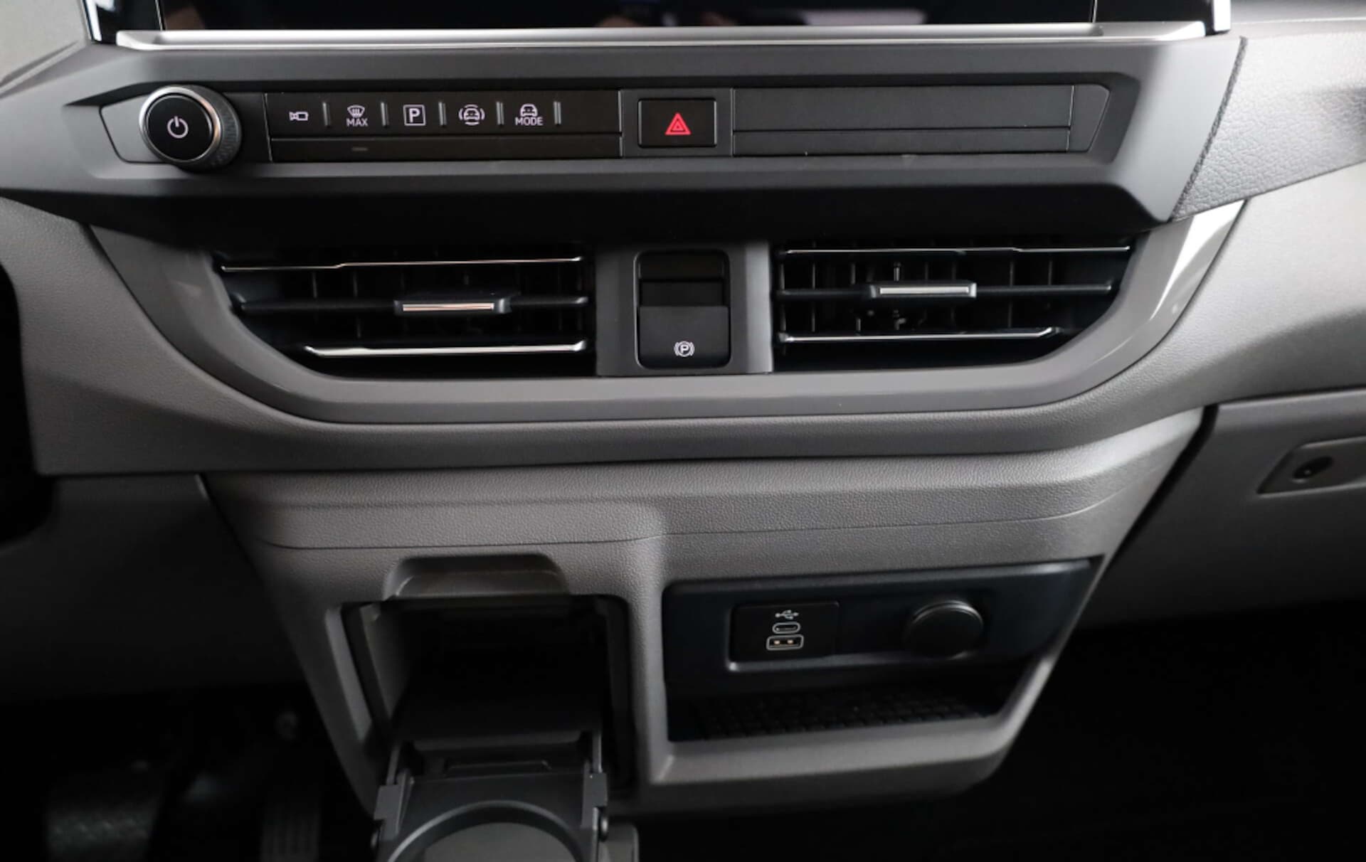 Volkswagen Caravelle Edition