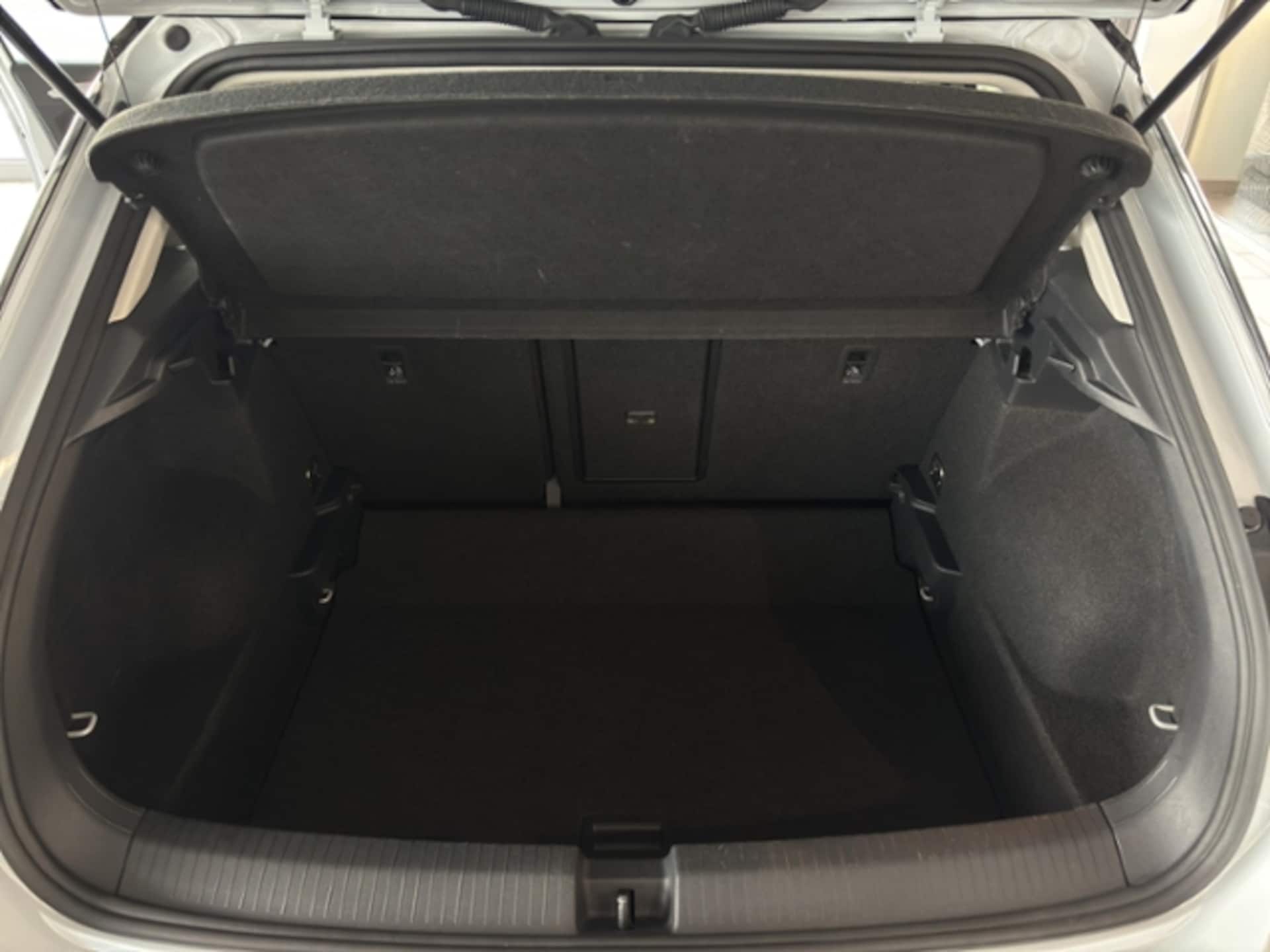 Volkswagen T-Roc Active