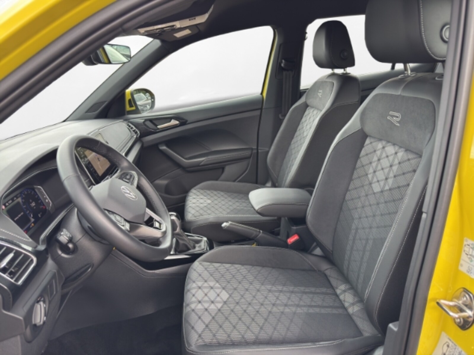 Volkswagen T-Cross – Bild 8