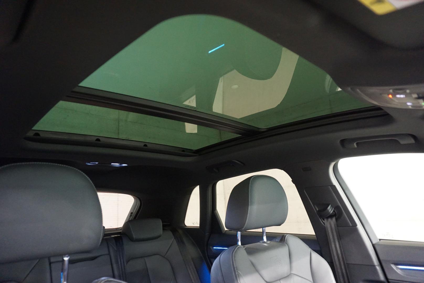 Image about Audi Q3 Attraction S line 40 TDI quattro 147 kW (200 ch) S tronic