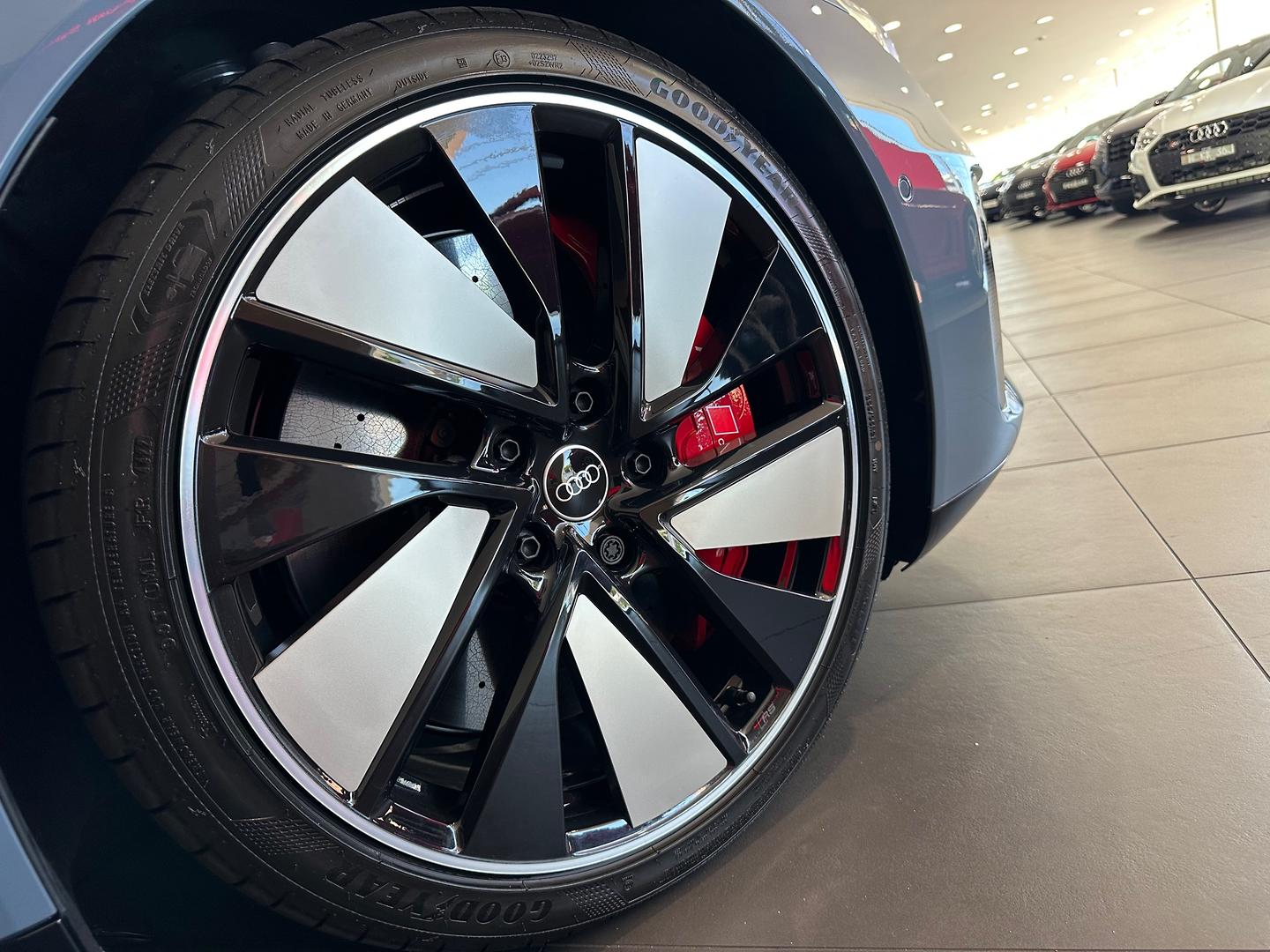 Image about Audi RS e-tron GT quattro