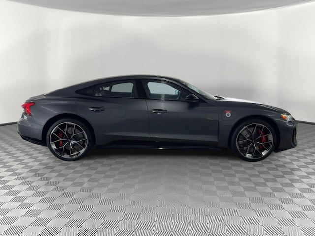 2026 Audi RS e-tron GT Performance Base - Photo 8
