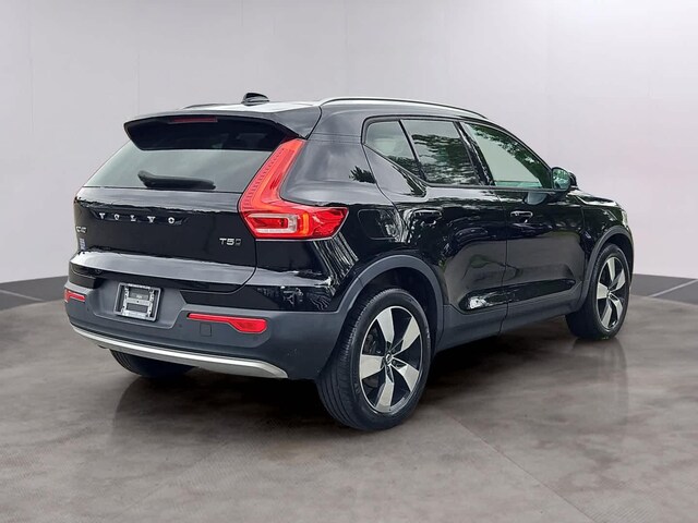2020 Volvo XC40