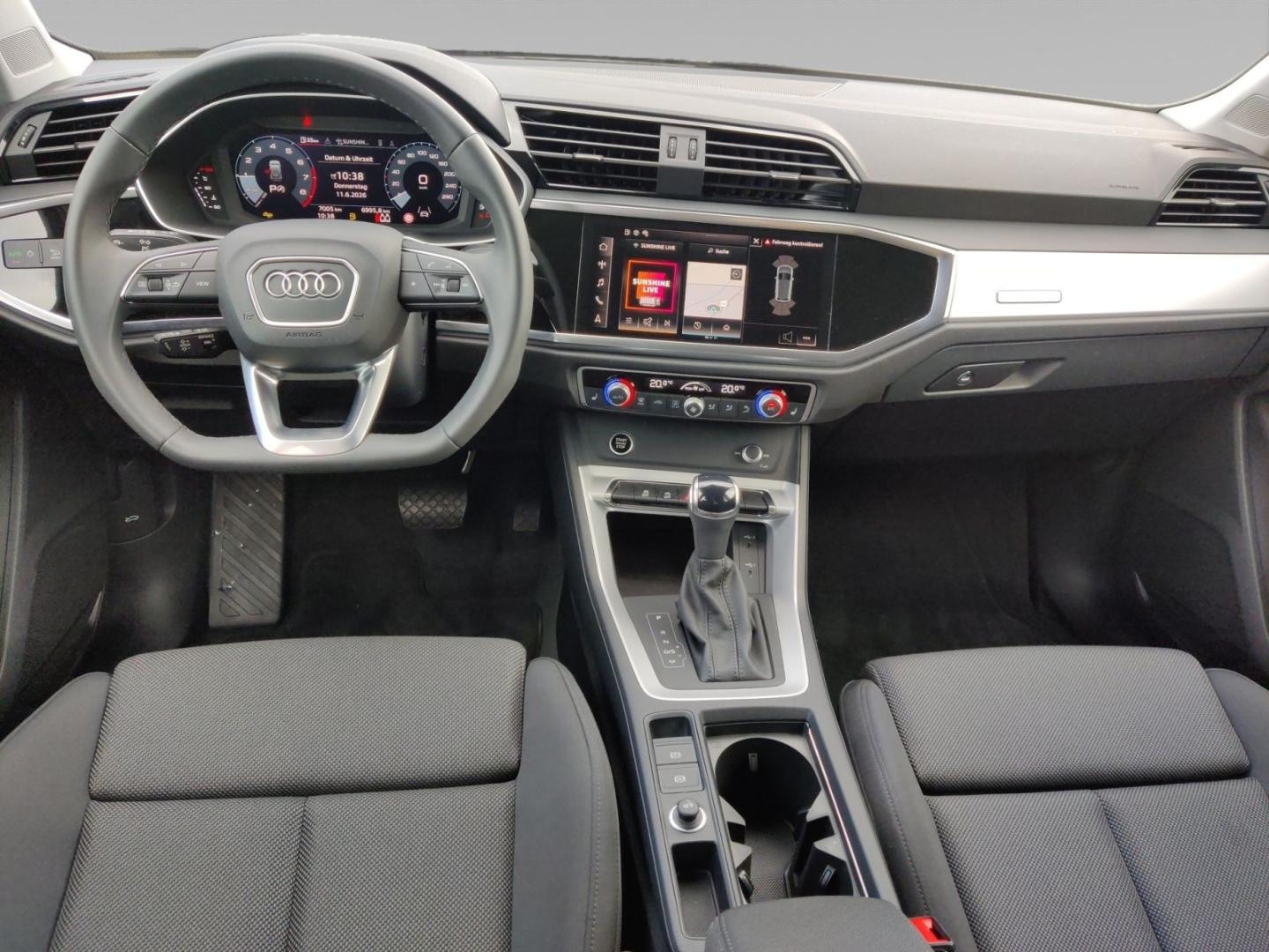 Bild über Audi Q3 TFSI 110 kW S tronic - für weitere Informationen kontaktieren Sie den Audi Partner