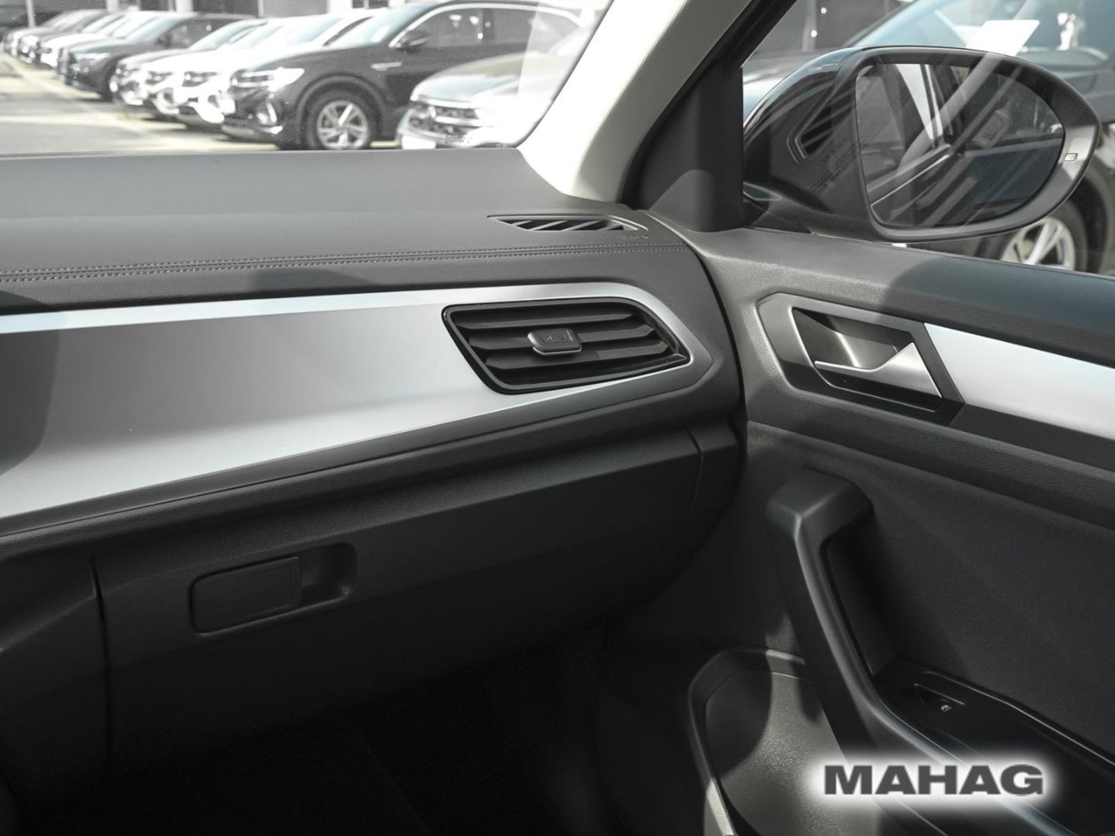 Volkswagen T-Roc – Bild 25