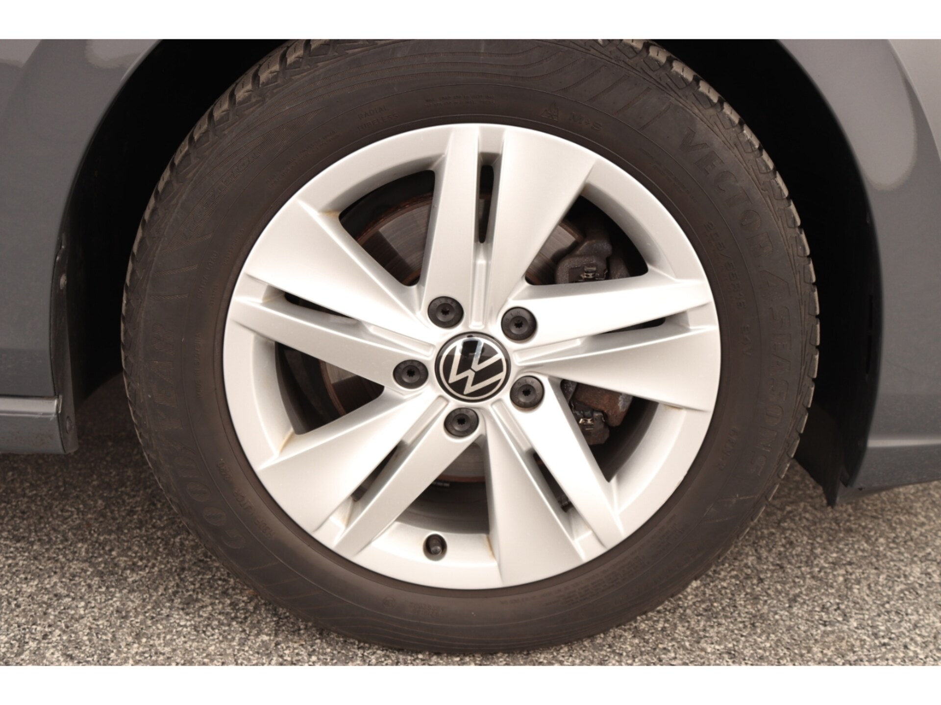 Volkswagen Golf Life