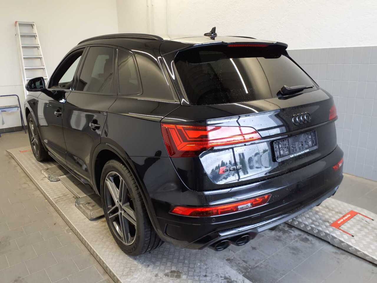 Image about Audi SQ5 TDI tiptronic