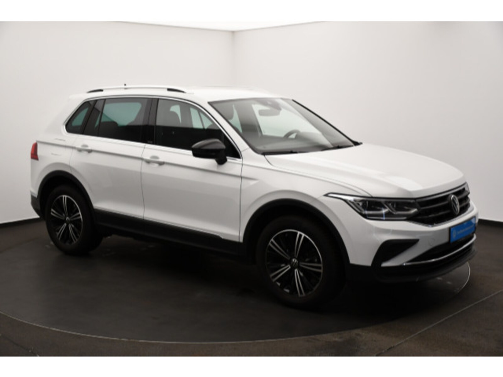 Volkswagen Tiguan – Bild 15