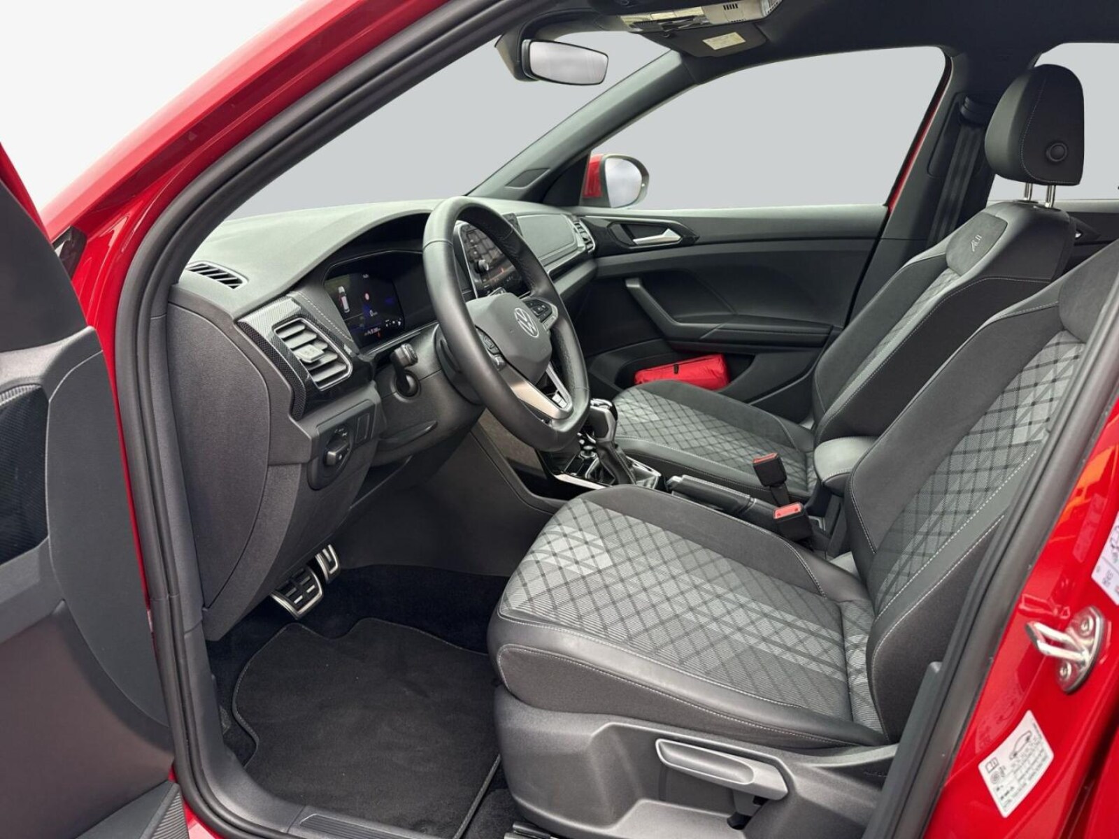 Volkswagen T-Cross – Bild 9