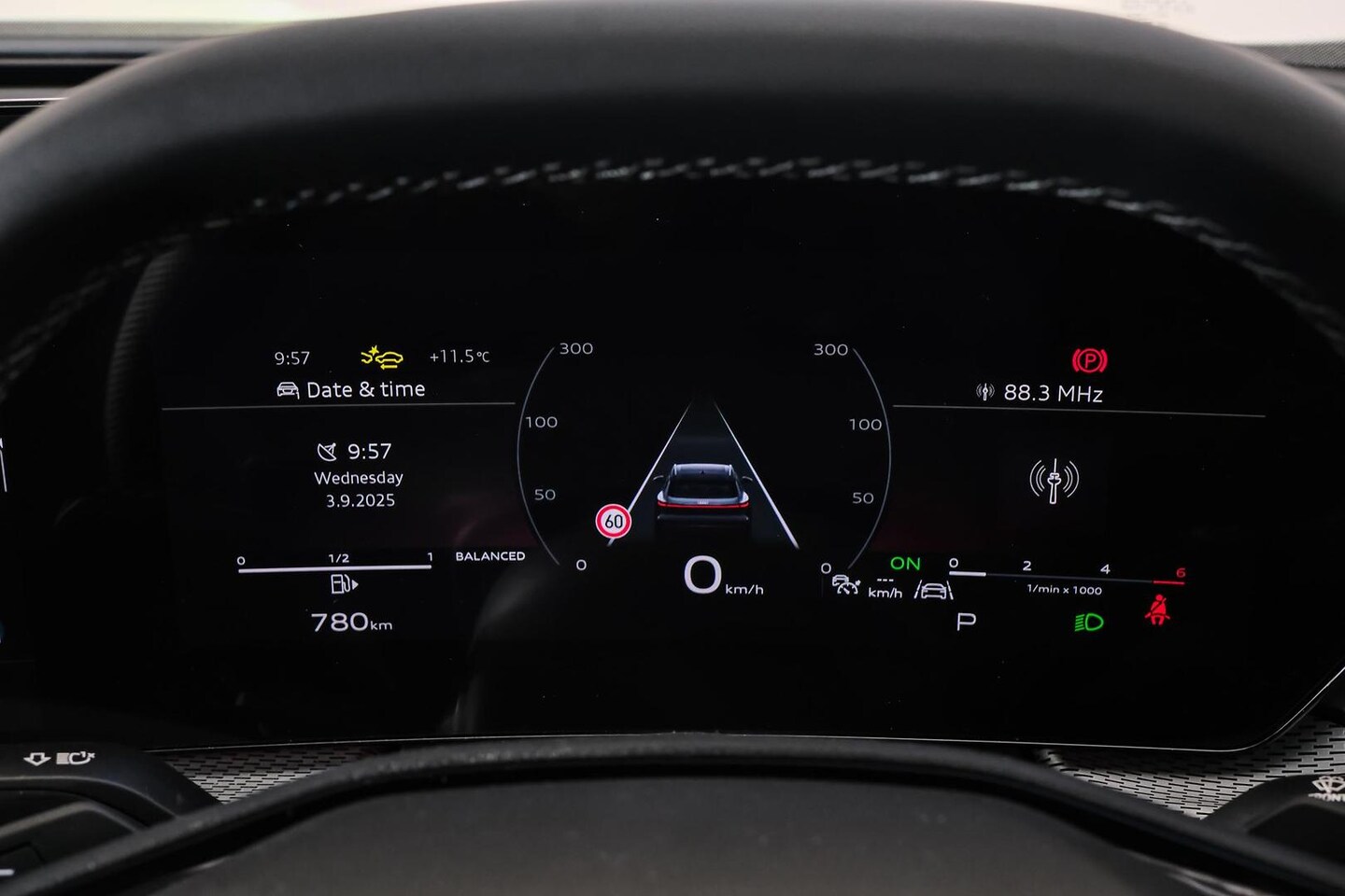 Image about Audi Q5 SUV TDI quattro 150 kW sport