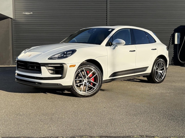 2023 Porsche Macan