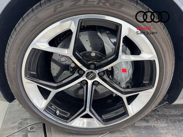 2026 Audi RS Q8 SUV performance