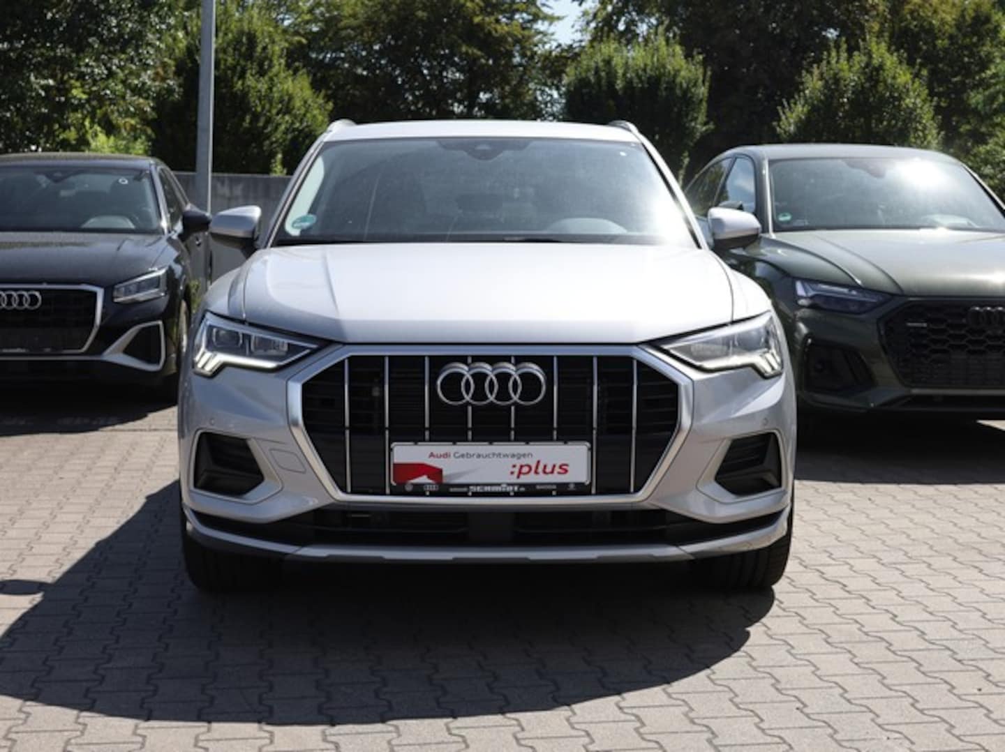 Bild über Audi Q3 TFSI 110 kW S tronic - für weitere Informationen kontaktieren Sie den Audi Partner