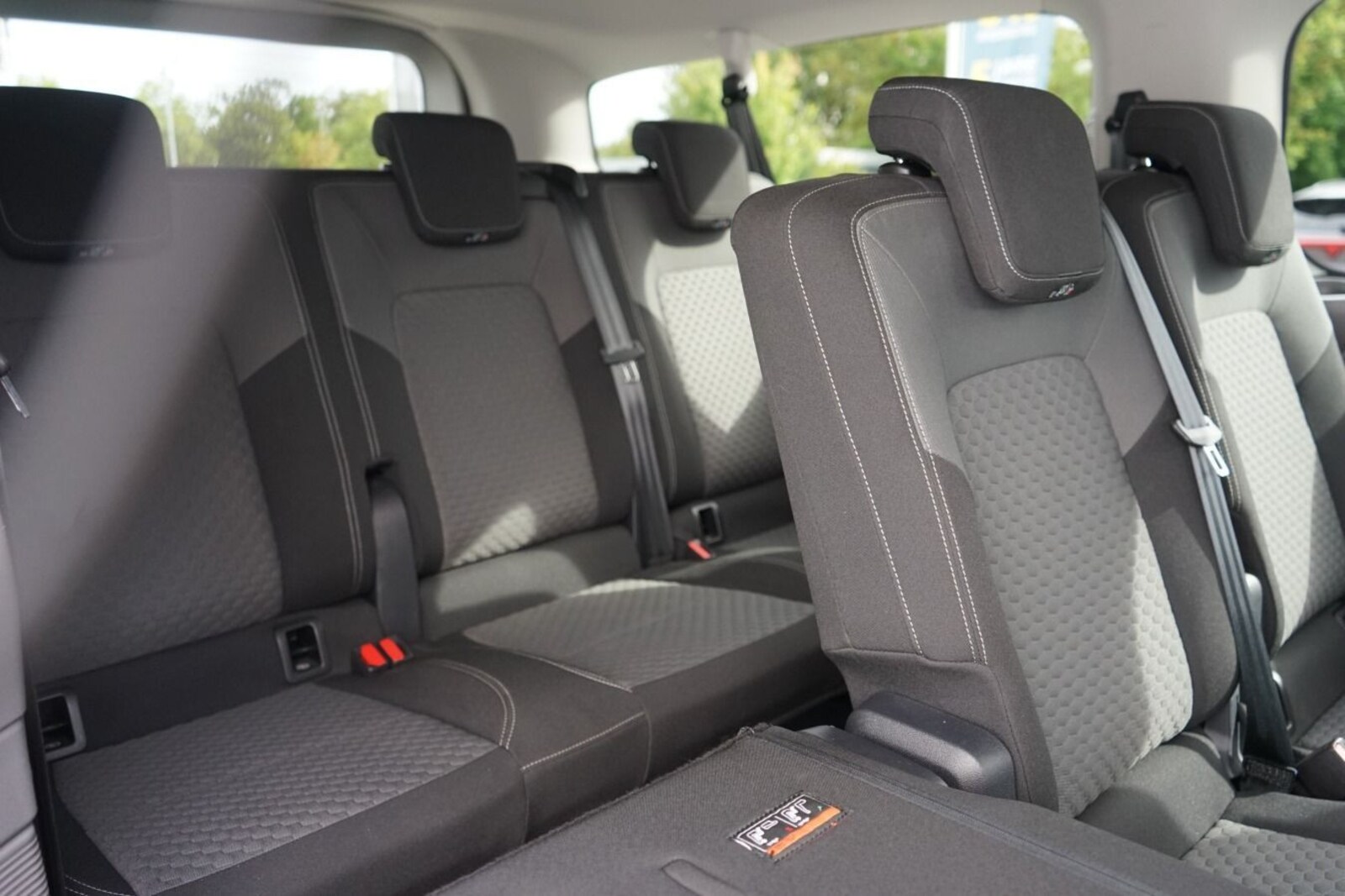 Volkswagen Caravelle langer Radstand – Bild 10