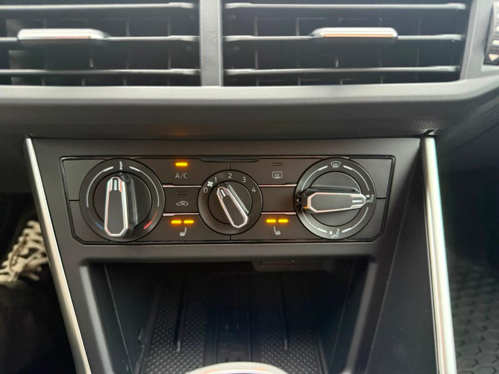Volkswagen Polo – Bild 10