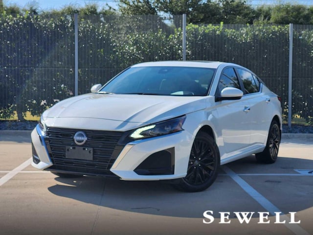 Photo of 2025 Nissan Altima 
