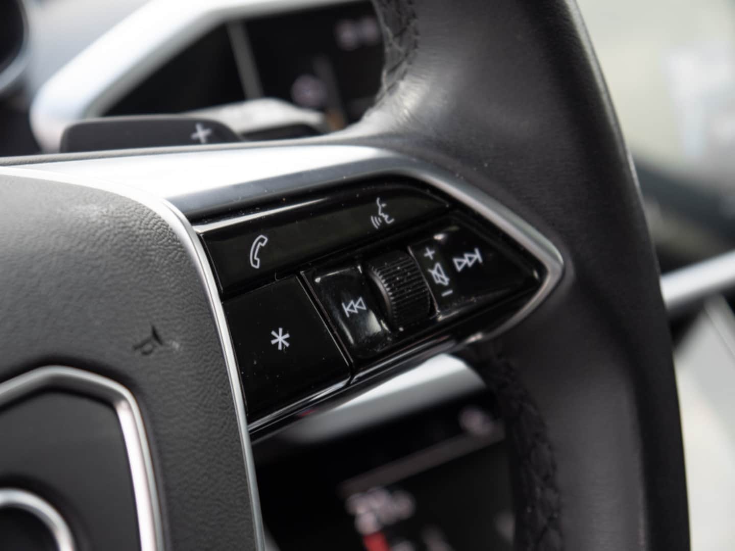 Bild über Audi A6 Avant design 40 TDI quattro S tronic - für weitere Informationen kontaktieren Sie den Audi Partner