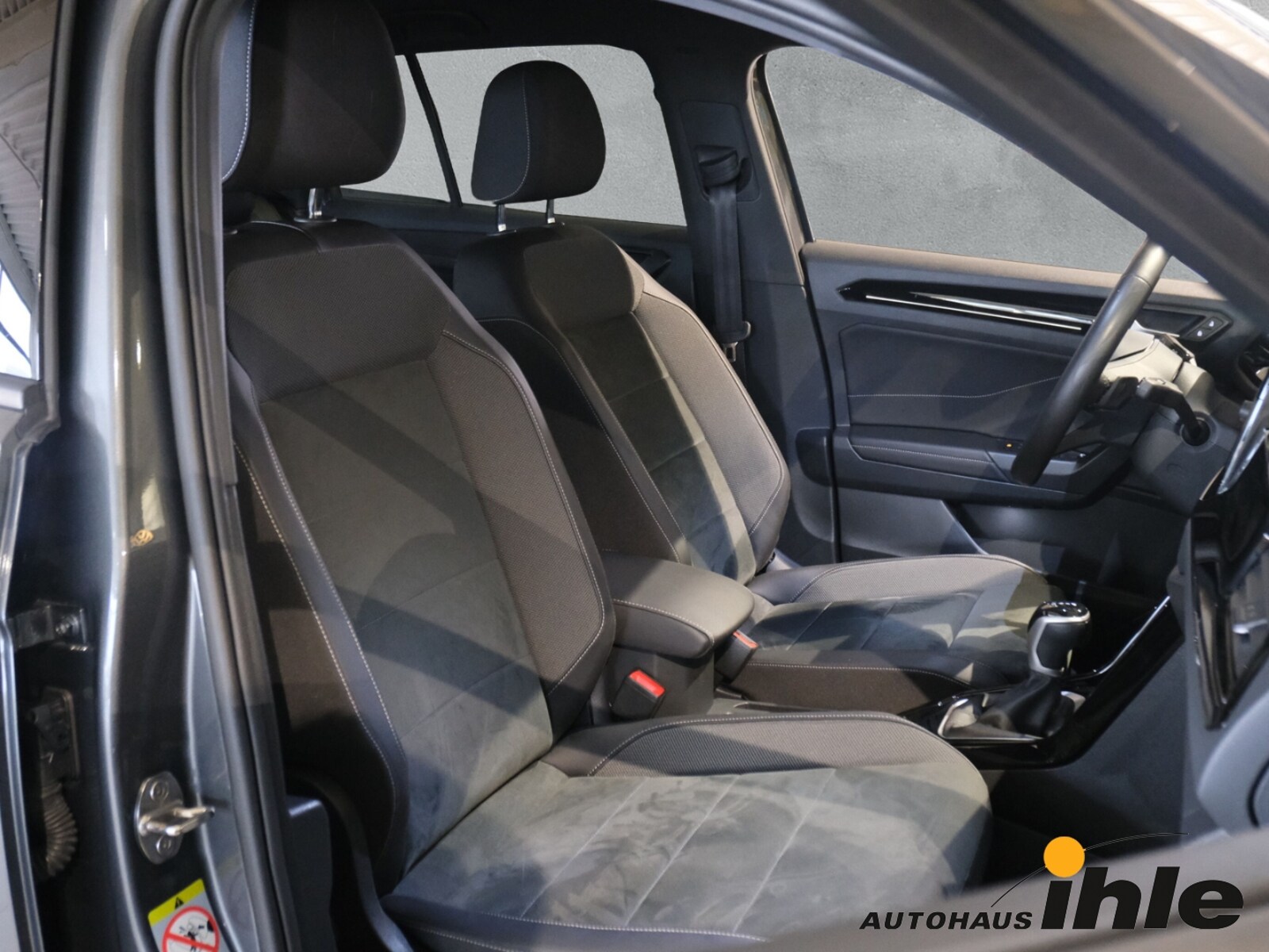 Volkswagen T-Roc – Bild 3