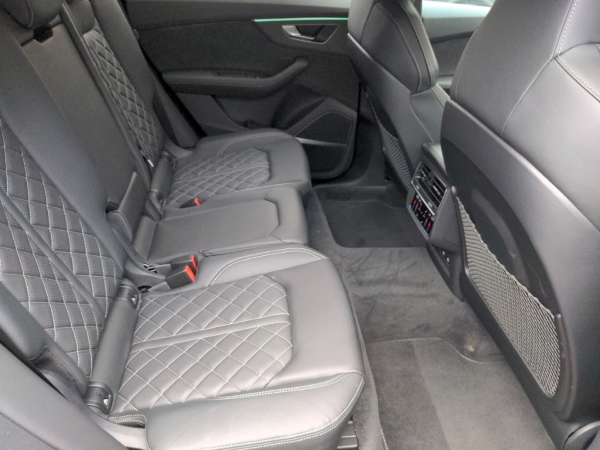 Audi SQ8 SUV