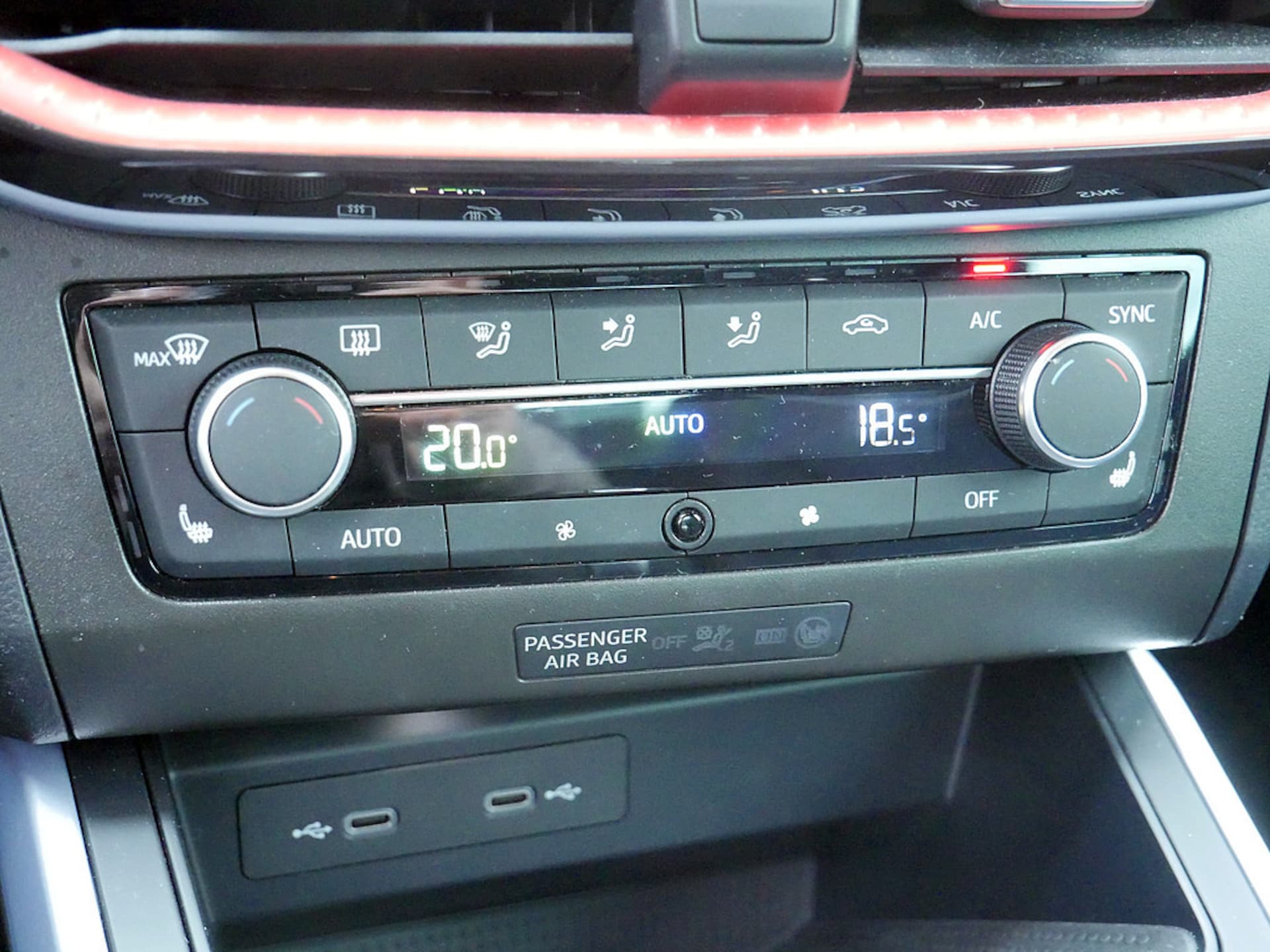 SEAT Arona FR