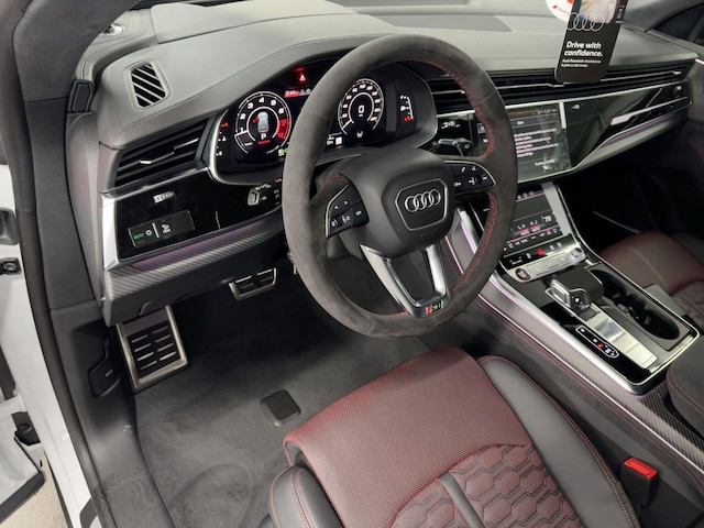 2026 Audi RS Q8 SUV performance