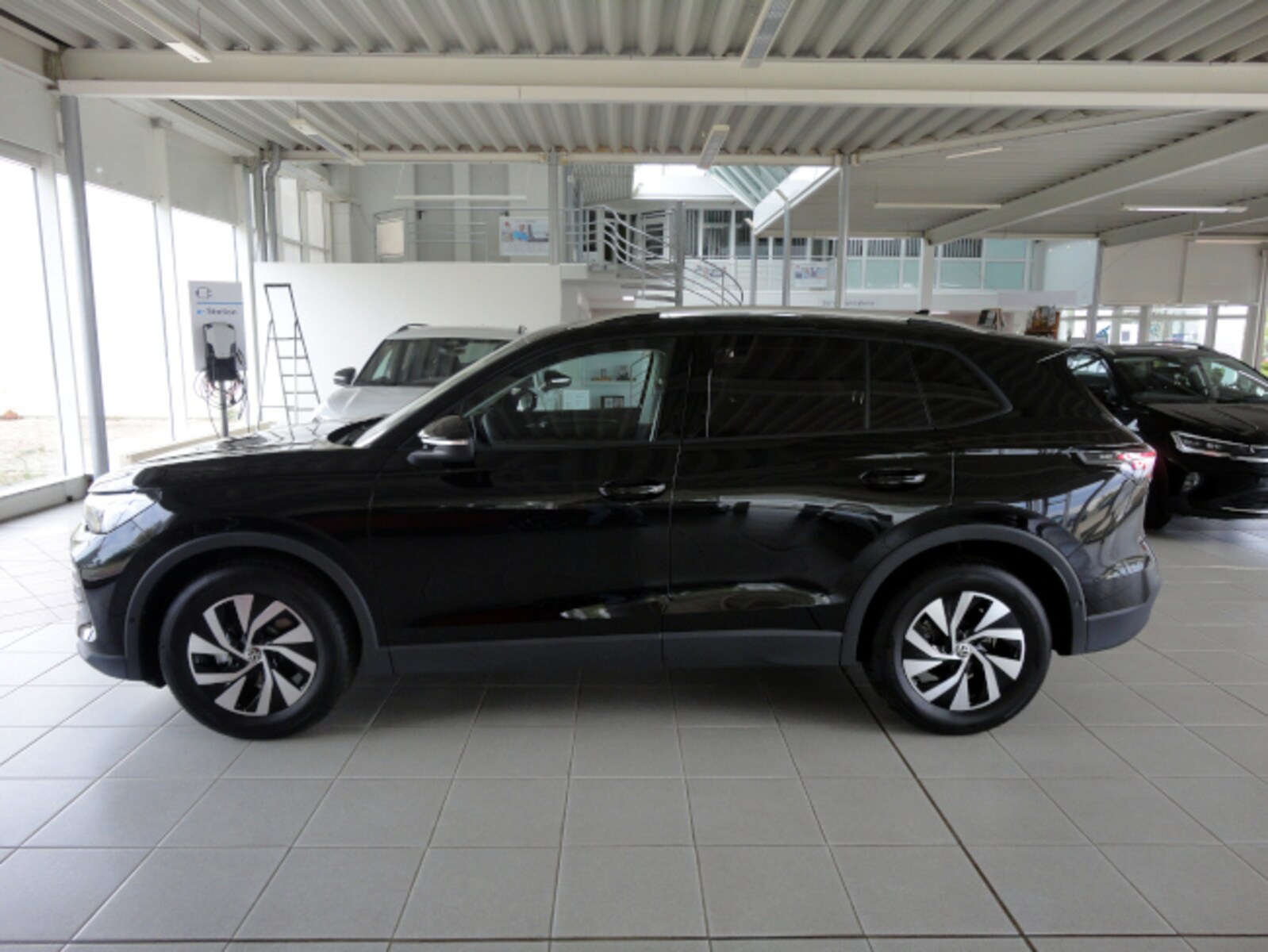 Volkswagen Tiguan – Bild 2