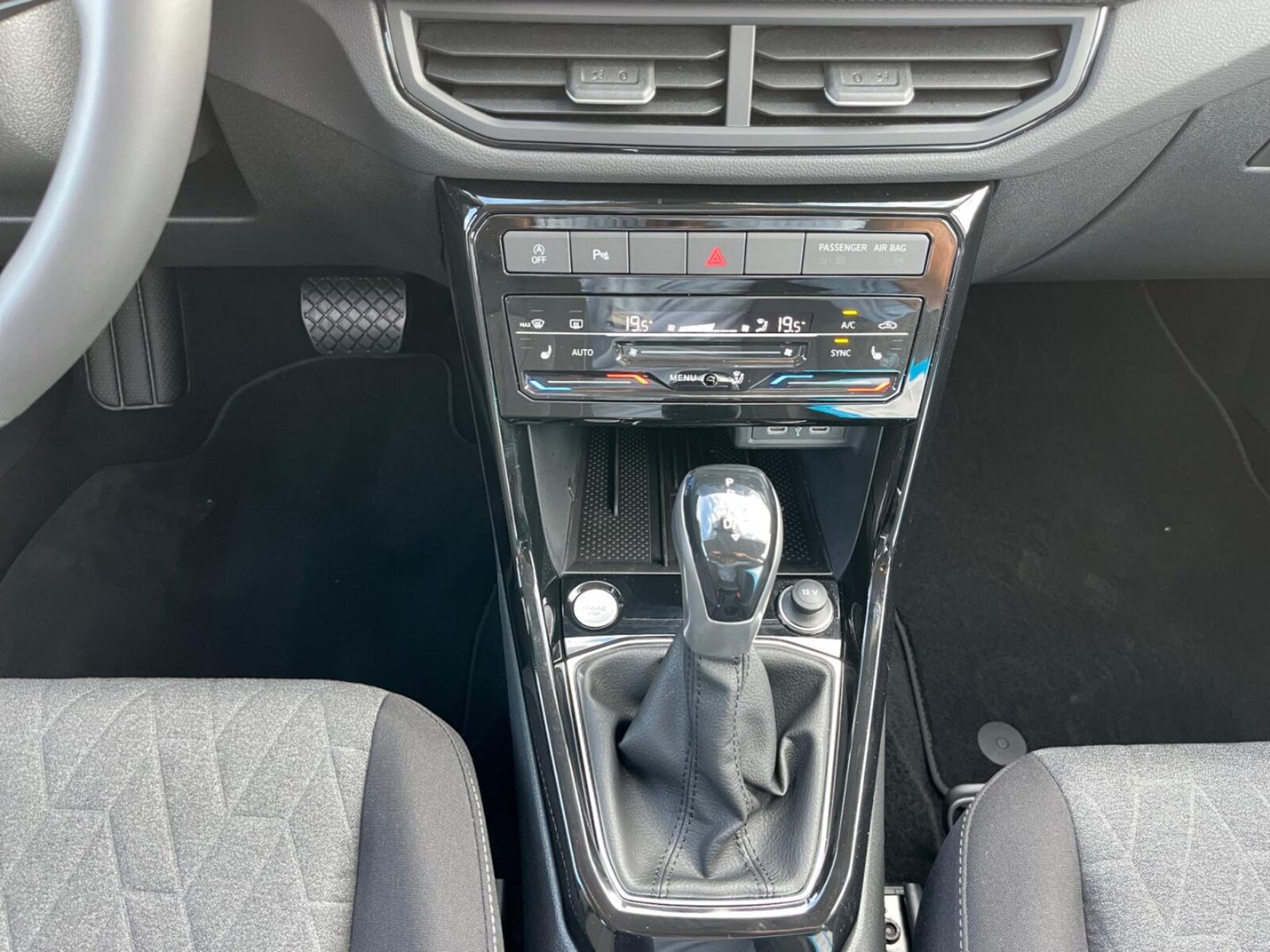 Volkswagen T-Cross – Bild 7