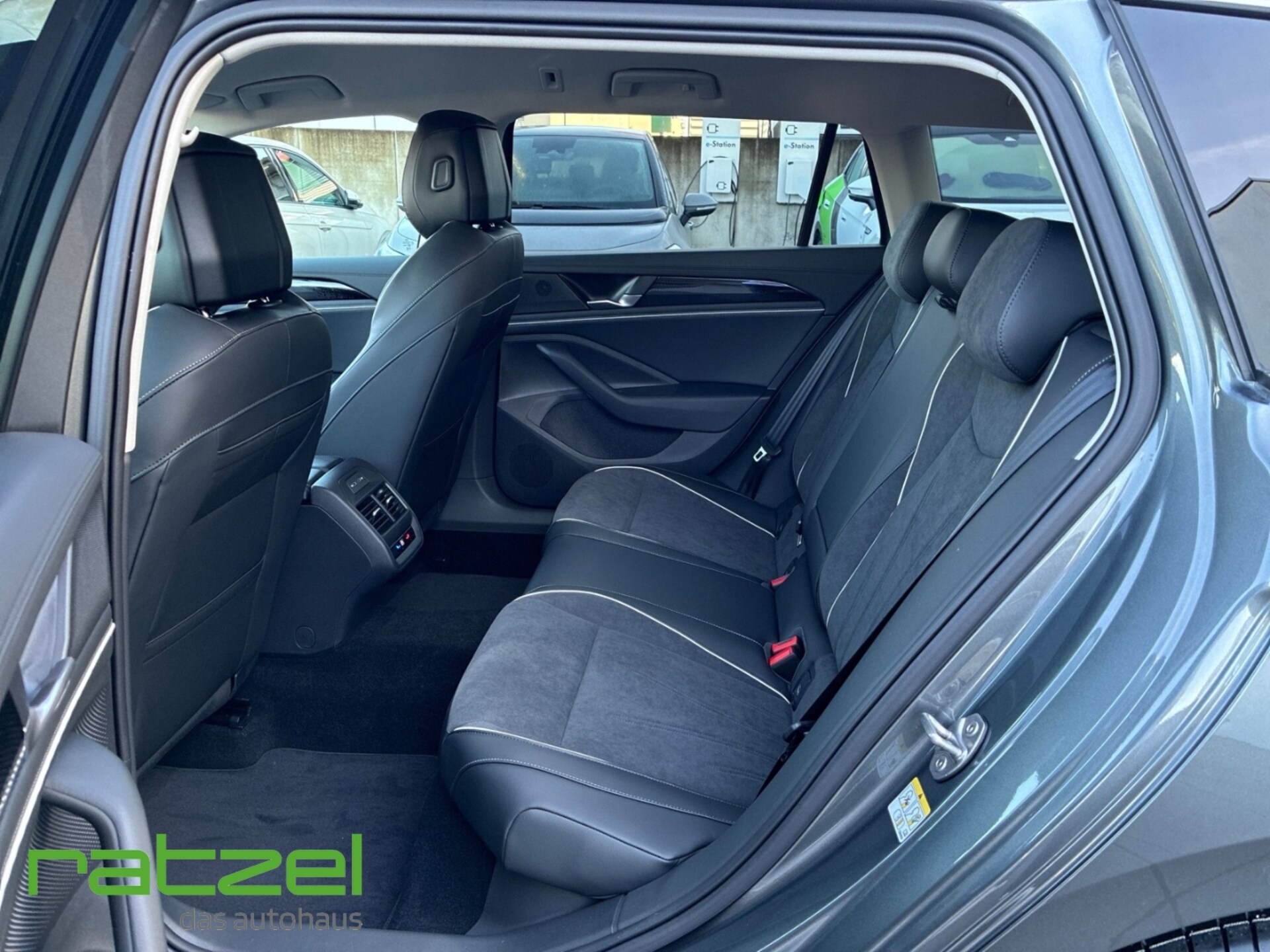 Volkswagen Passat Business